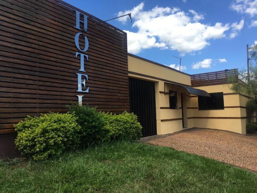 Hotel Em Sbo - Sao Francisco Santa Barbara d'Oeste