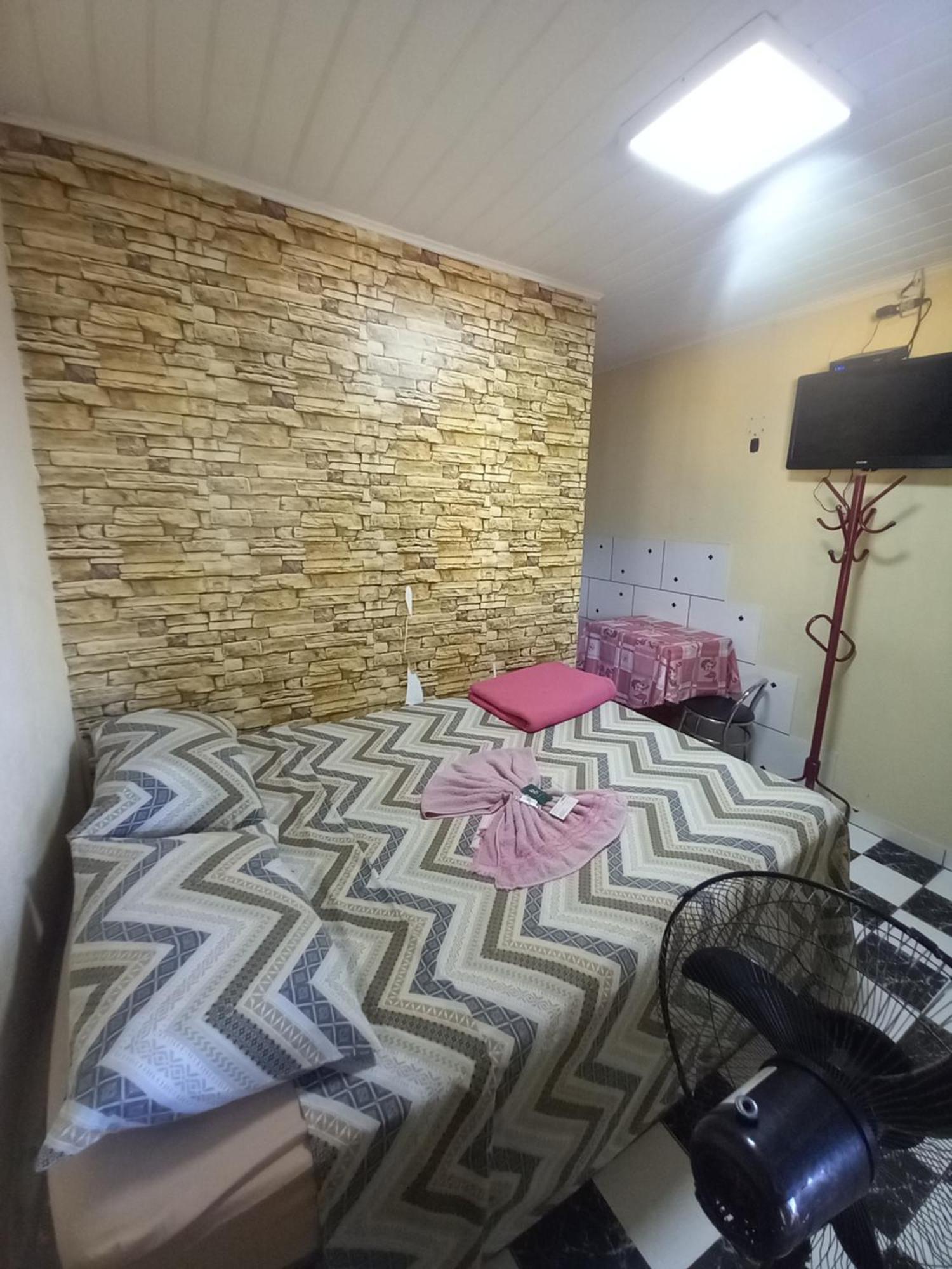 Em Sbo - Sao Francisco Hotel 2*